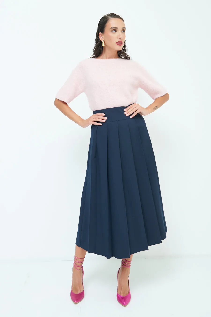 High-waisted pleated midi skirt wholesale