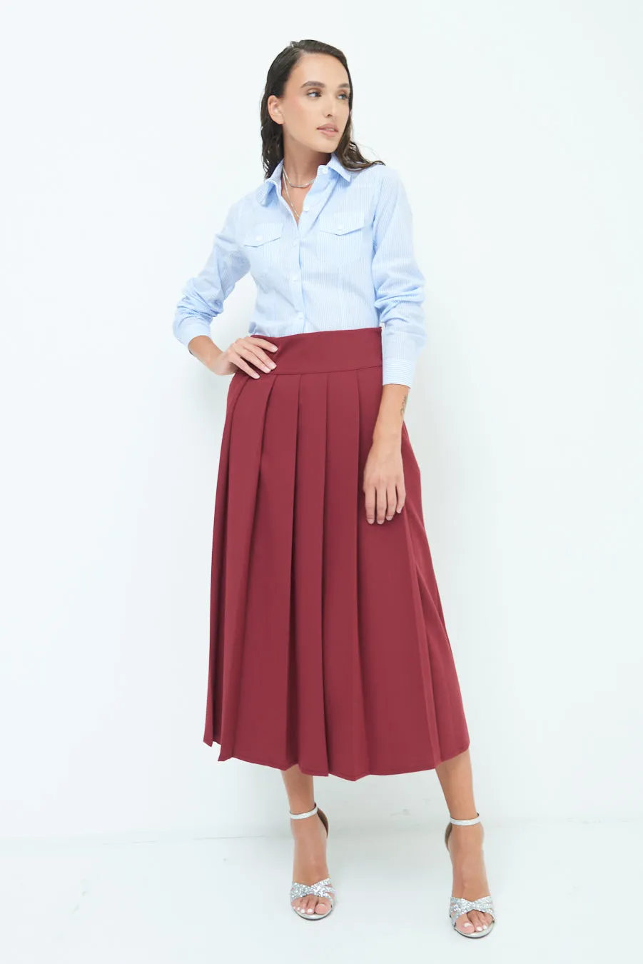 High-waisted pleated midi skirt wholesale