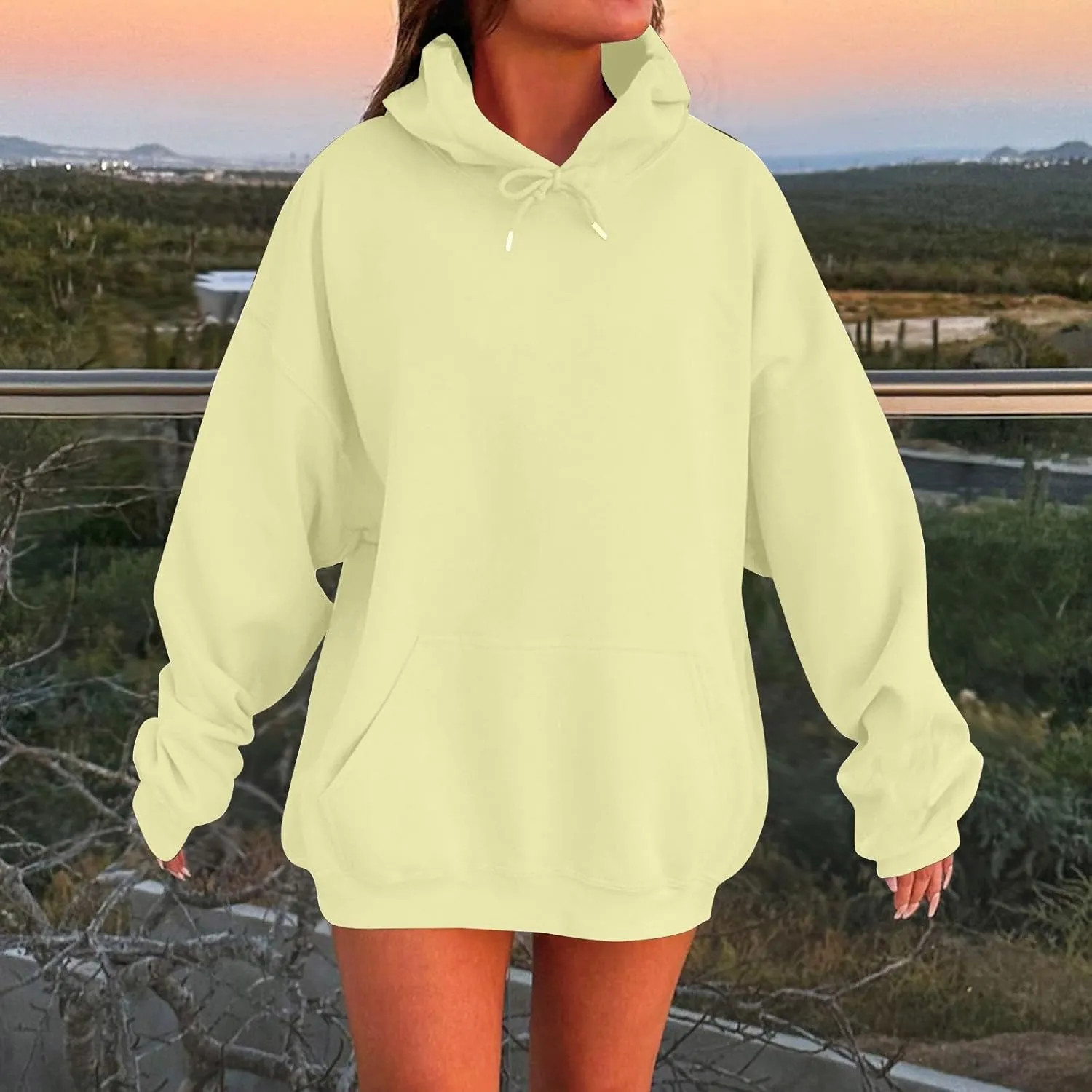 Oversized Hoodies for Women Casual Long Sleeve Pullover Sweaters Trendy Drawstring Fleece Sweatshirts with Pocket