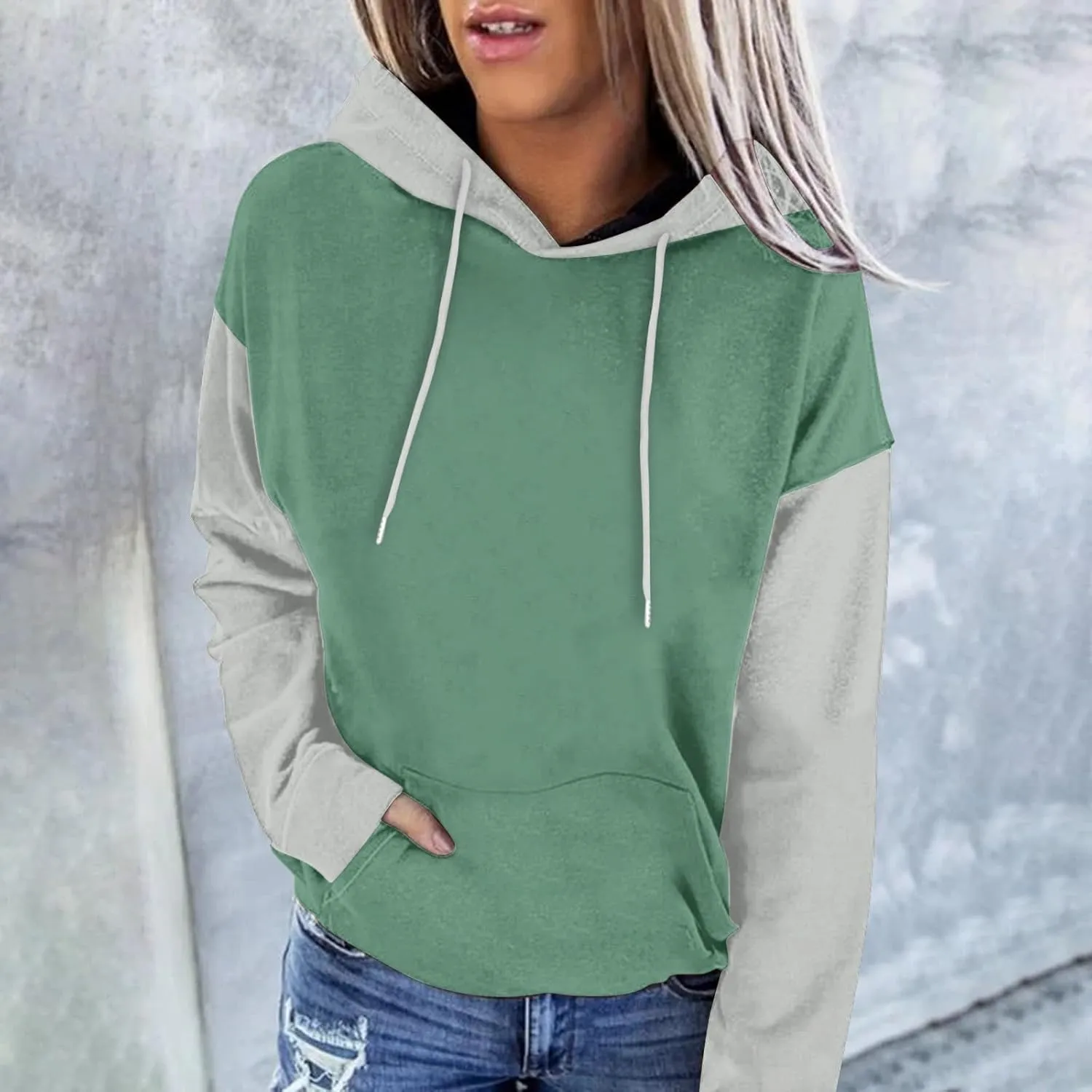 Sweatshirts for Women Oversized Drawstring Color Block Hoodies Spring Trendy Long Sleeve Pullover Tops with Pocket