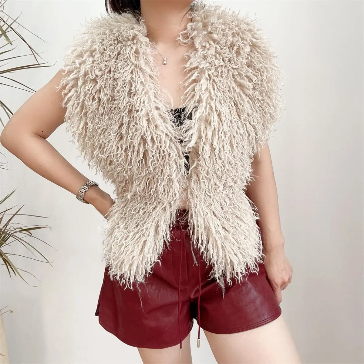 Women's Faux Fur Vest Tie Backless Halter Sleeveless Fuzzy Tank Top Back Tie Lace Up Shaggy Waistcoat