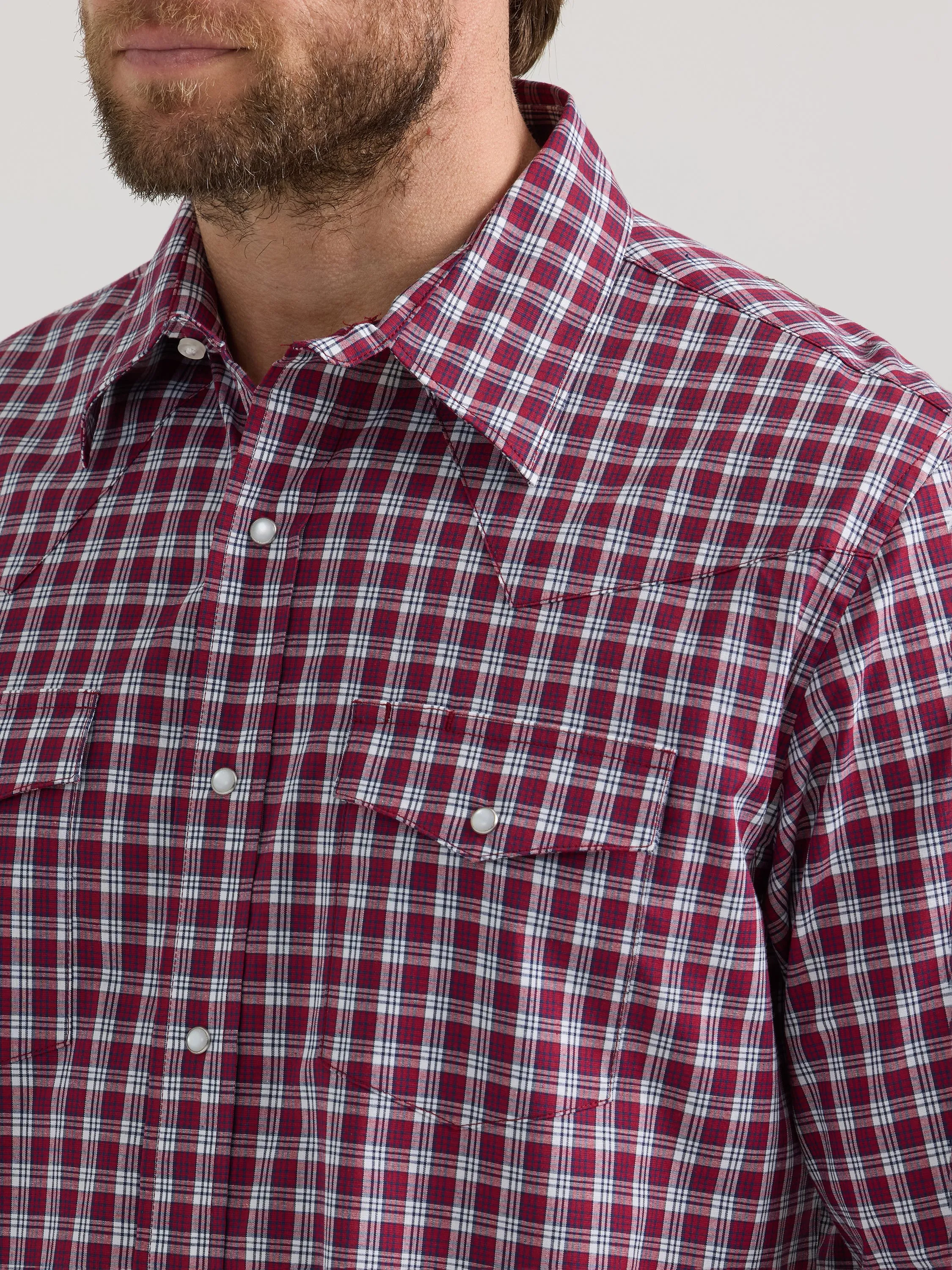 Wrangler Wrinkle Resist Red/White Plaid Western Snap Shirt for Men