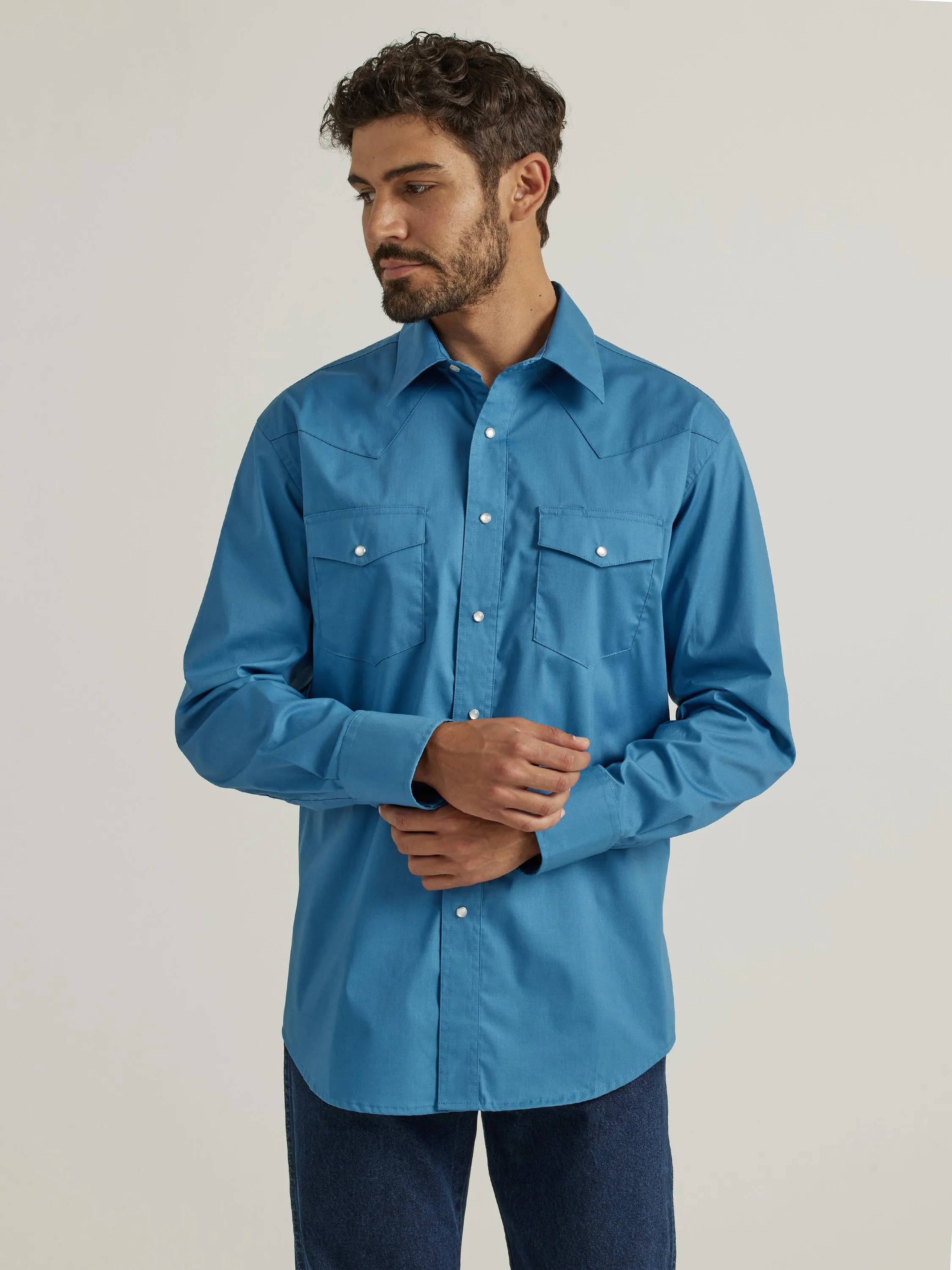 Wrangler Wrinkle Resist Solid Blue Western Snap Shirt for Men